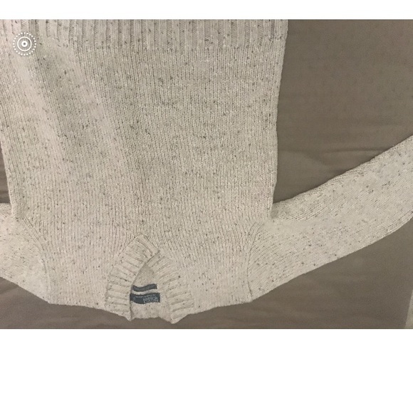 Sweaters - Picture 2 of 4